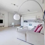 Apartamento Modern Steps From Balluta Bay *
