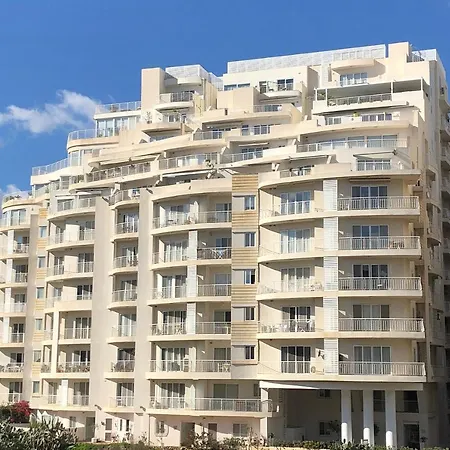 Modern Steps From Balluta Bay